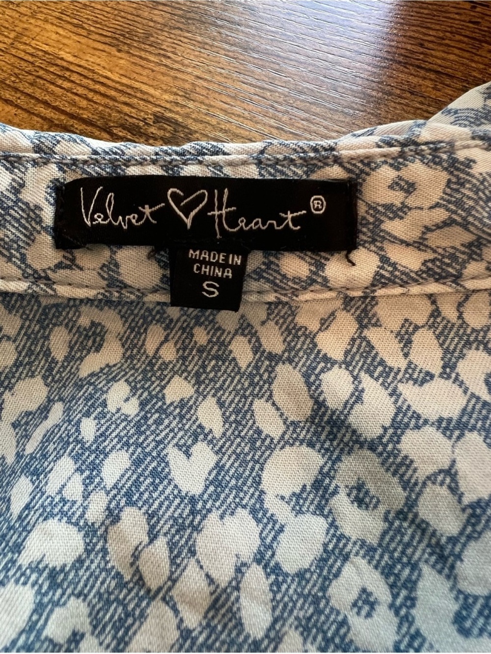Velvet Heart Blue Tencel Animal Print Shirt Dress Roll Tab Small - Picture 3 of 11